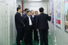 宜春市电子信息产业链招商小分队莅临星空app登录入口-星空(中国)参观调研